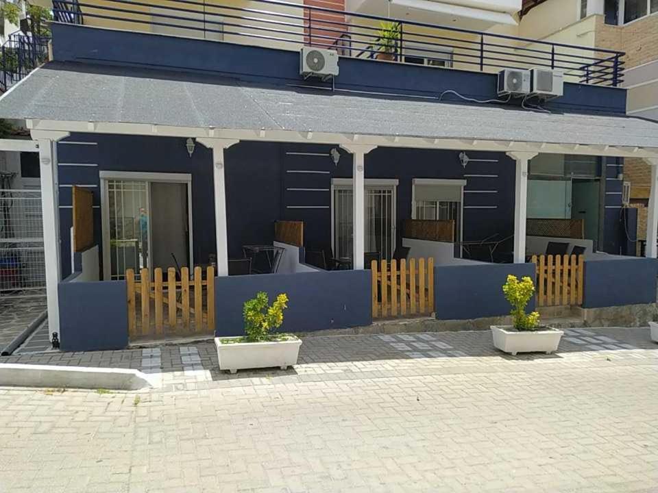 Stratos Family Apartments & Studios Néos Marmarás Exterior foto